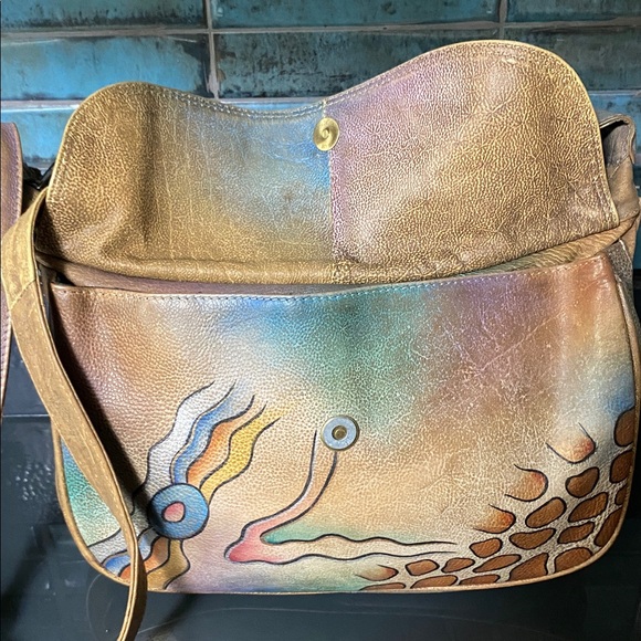 Sova Hand painted Leather - Picture 2 of 12